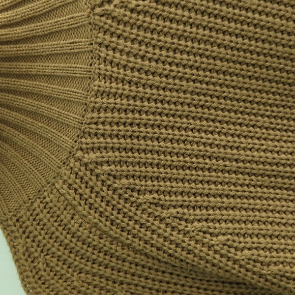 H&M Men's Sweater - Picture 3 of 10